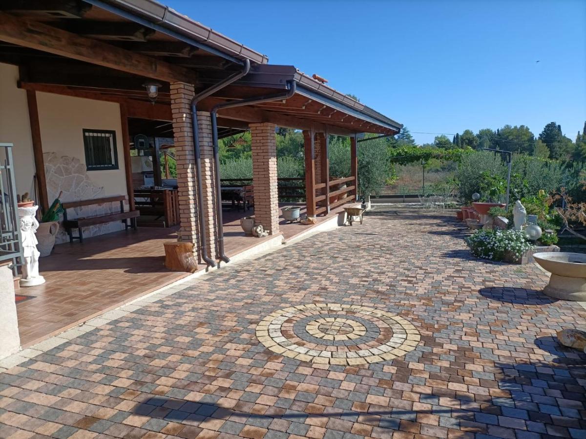 La taverna di Angela Amendolara Bagian luar foto
