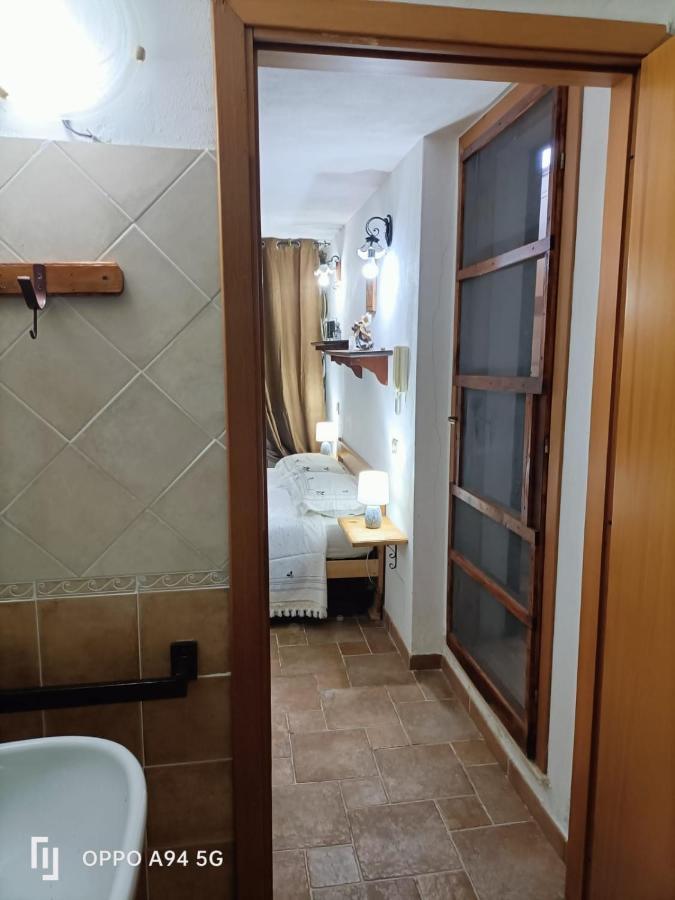 La taverna di Angela Amendolara Bagian luar foto